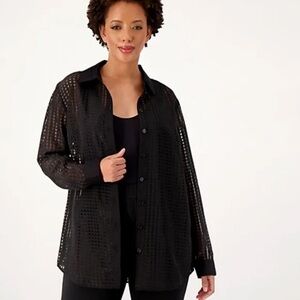 GIRL WITH CURVES Tonal Gingham Button Front Shirt A575270